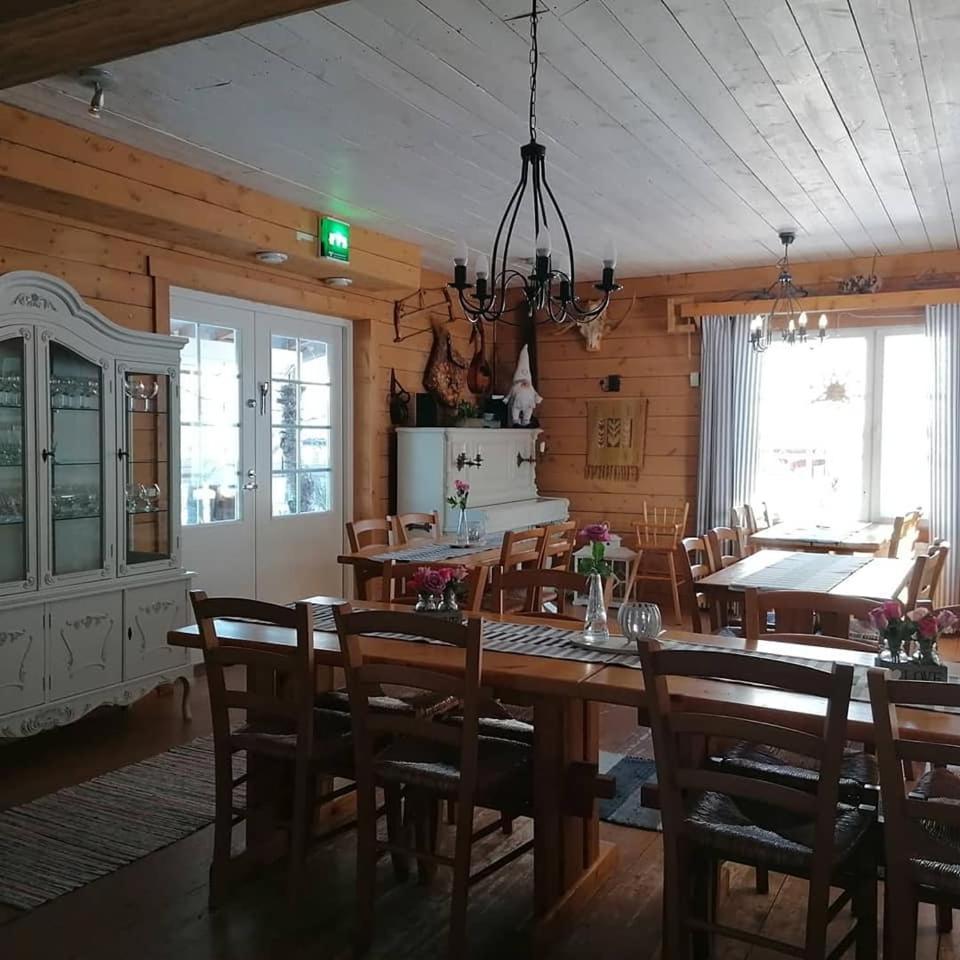 Santa'S Little Village - Hotel Uitonniemi Kemijärvi Dış mekan fotoğraf